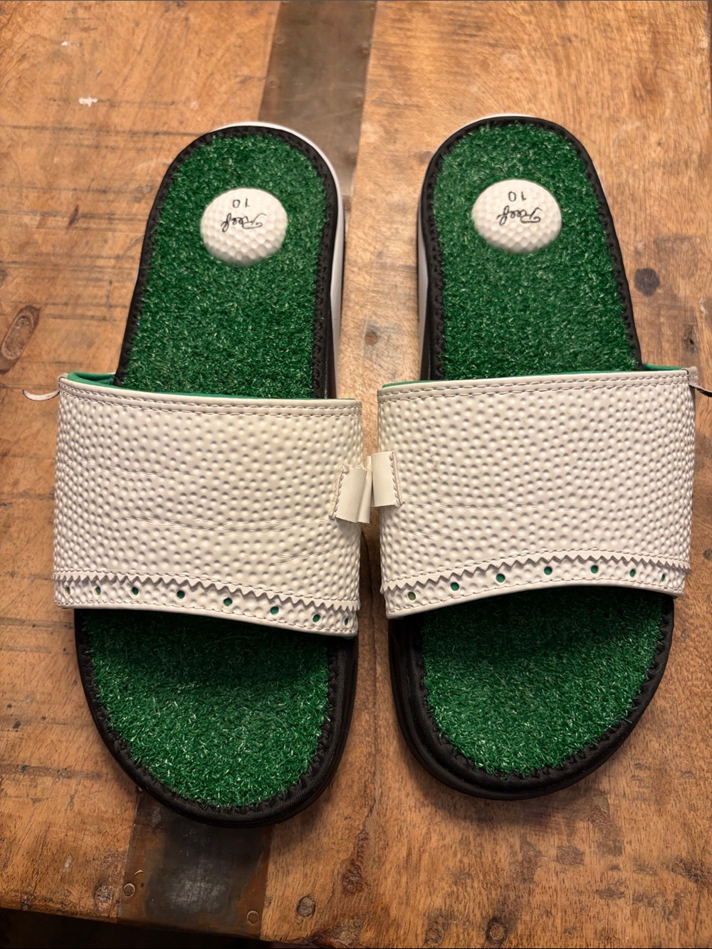 Reef White Slide Sandals with Green Turf Footbed size 10